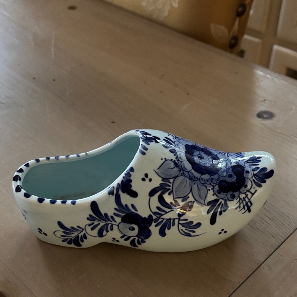 Delft Dutch Shoe Planter